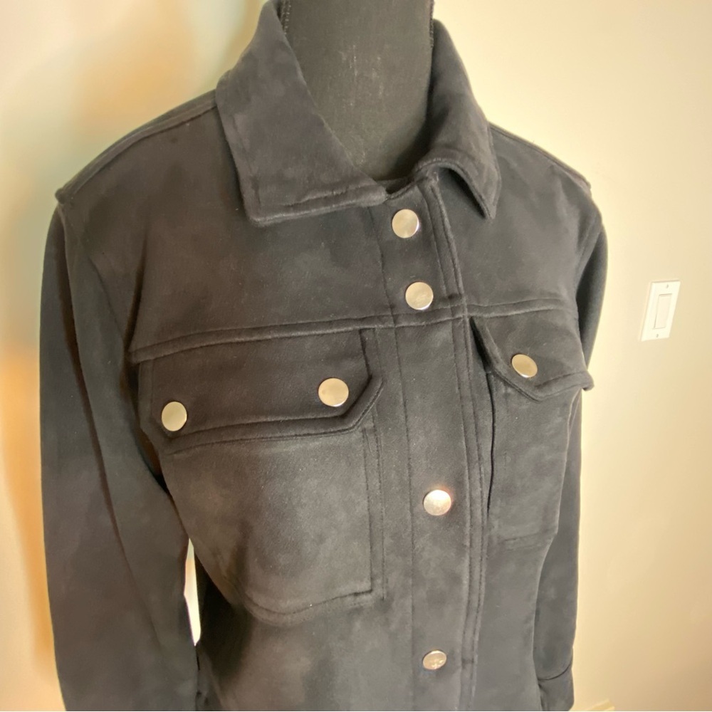 DIP Black Microsuede Jacket Crop Biker Moto Snaps Pockets Lightweight Sz Medium - Picture 8 of 10